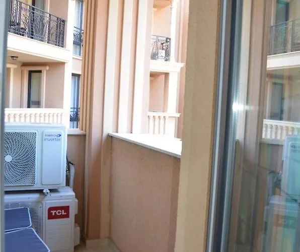 Aphrodite Gardens Apartment *