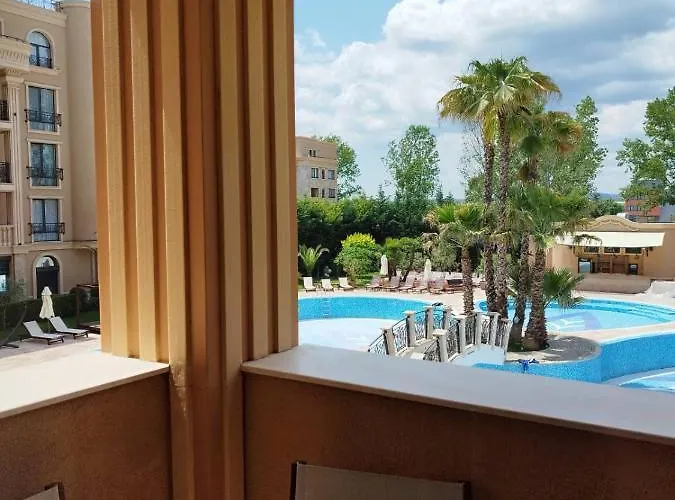 Aphrodite Gardens شقة *