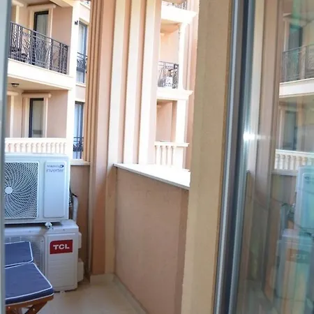 Aphrodite Gardens Apartment *