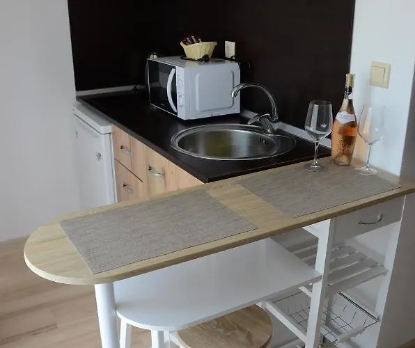 Aphrodite Gardens Apartment Slantschew brjag