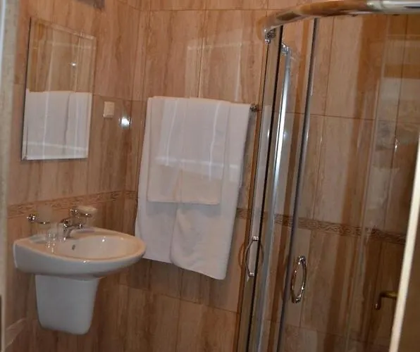 Aphrodite Gardens Slantschew brjag